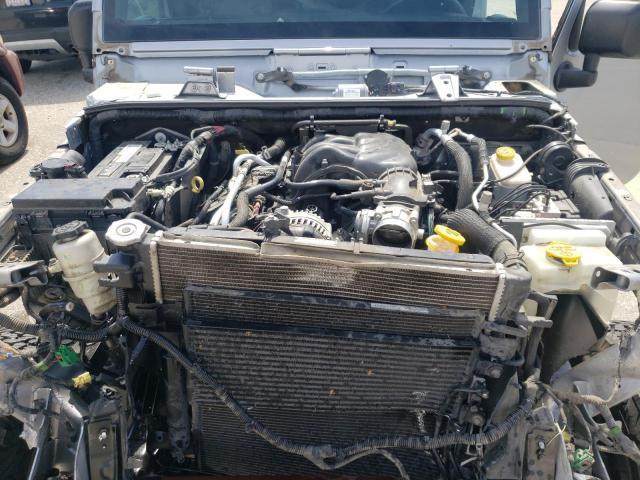 1C4BJWDG1HL661756 Jeep Wrangler Unlimited Sport