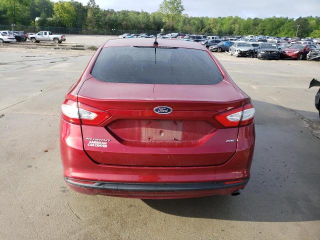 Седани FORD FUSION 2016 Червоний
