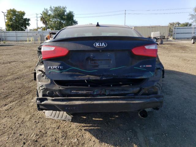 KNAFX4A85E5233042 KIA FORTE EX