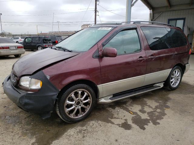 2000 Toyota Sienna LE