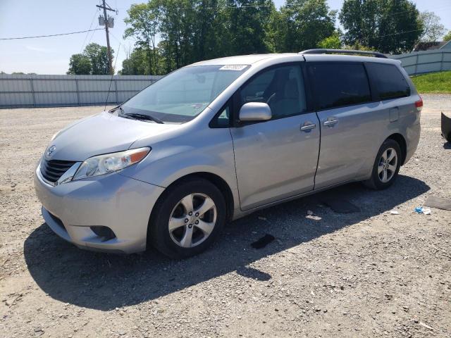 2014 Toyota Sienna LE