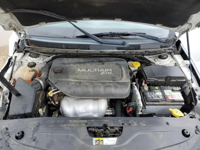 1C3CCCCB7FN547513 Chrysler 200 C
