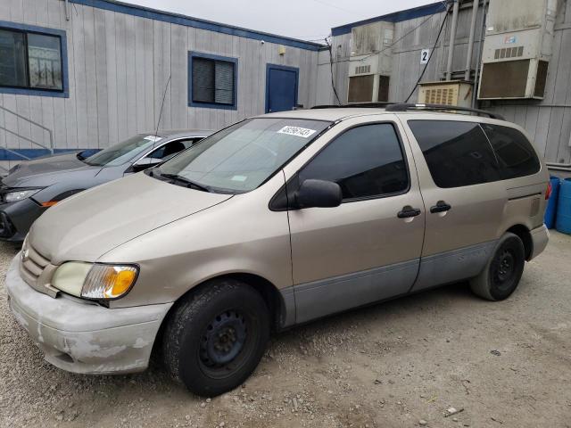 2002 Toyota Sienna CE