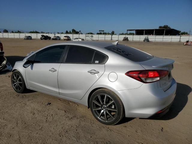 3KPFL4A7XJE180245 KIA FORTE LX