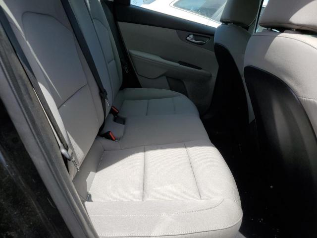 3KPF24AD9ME381552 KIA FORTE FE