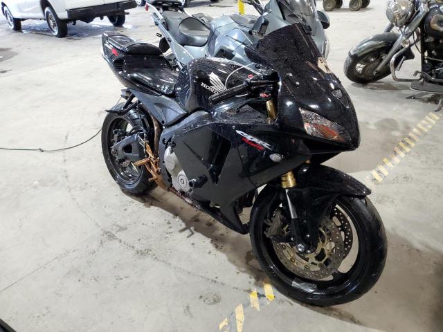 2005 HONDA CBR600 RR - JH2PC37025M200236