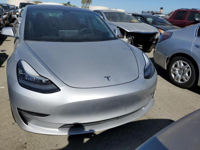 5YJ3E1EB5JF069350 Tesla MODEL 3
