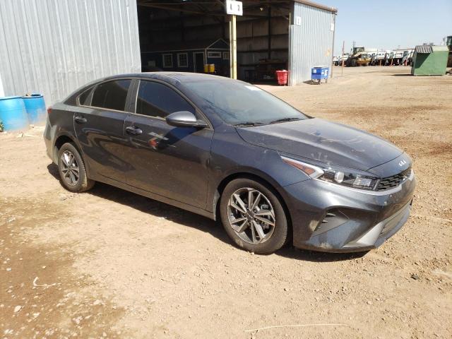 3KPF24AD2PE571505 KIA FORTE LX