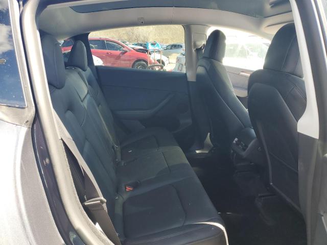 7SAYGDEE7PF605805 Tesla Model Y