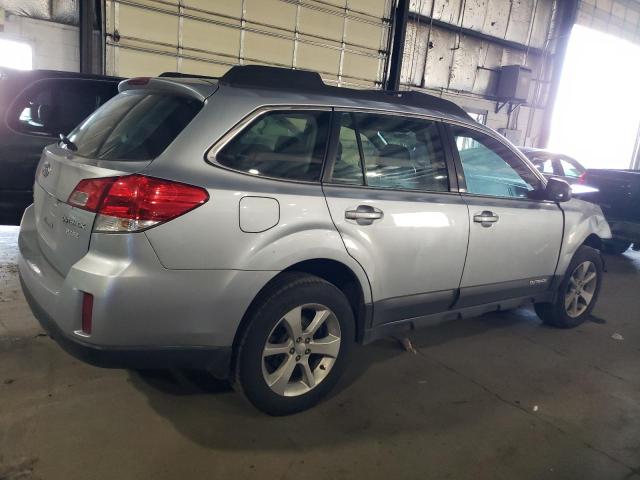 4S4BRBAC4E3225557 Subaru Outback 2.5i