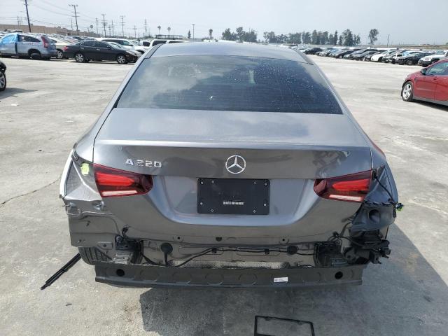 W1K3G4EB5LJ233936 Mercedes-Benz A 220