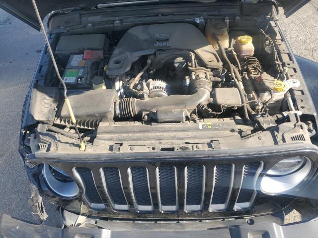 1C4HJXEG6JW193977 Jeep Wrangler Unlimited Sahara