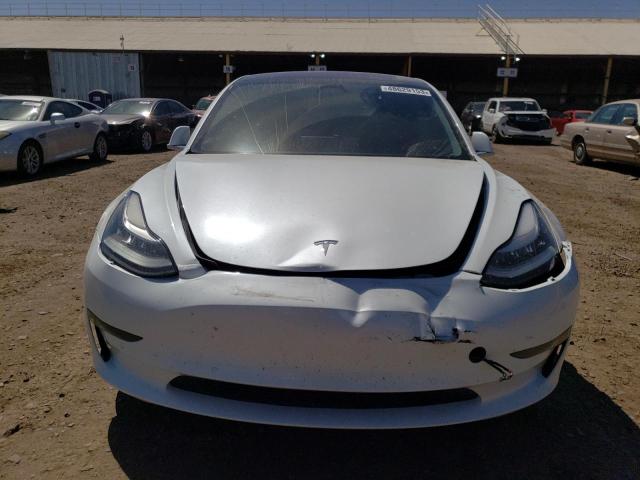 5YJ3E1EA9JF011877 Tesla MODEL 3