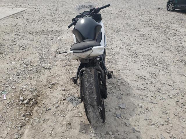 2014 KAWASAKI EX650 F - JKAEXEF17EDA16871