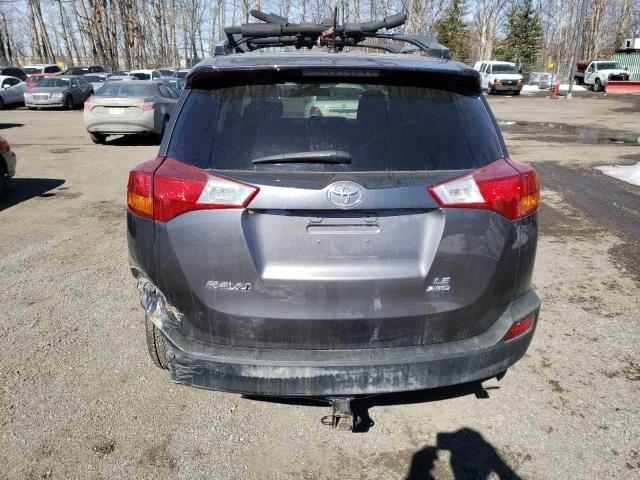 2T3BFREV2FW289645 Toyota RAV4 LE