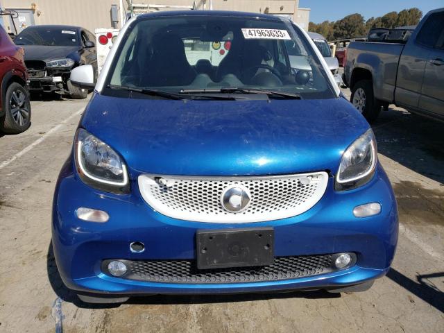 VIN WMEFJ5DA2GK047604 2016 Smart Fortwo no.5