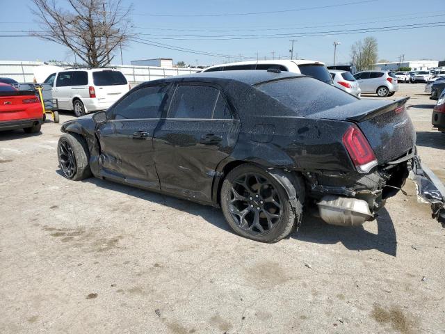 VIN 2C3CCAAG4JH320557 2018 CHRYSLER 300 no.2