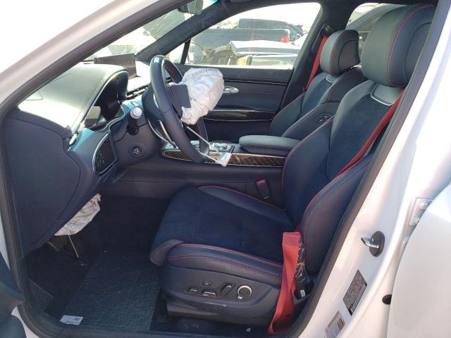 2022 GENESIS GV70 BASE - KMUMCDTC6NU041011