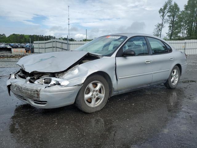 2005 Ford Taurus SE