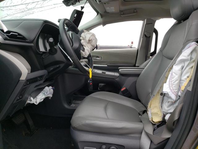 5TDJRKEC0MS008935 Toyota SIENNA XLE