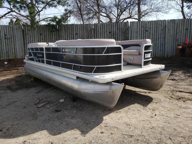 Salvage boats for sale at Ham Lake, MN auction: 2015 Sweetwater Sweetwater