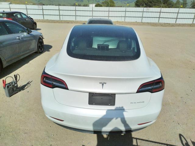 5YJ3E1EB7PF389259 Tesla MODEL 3