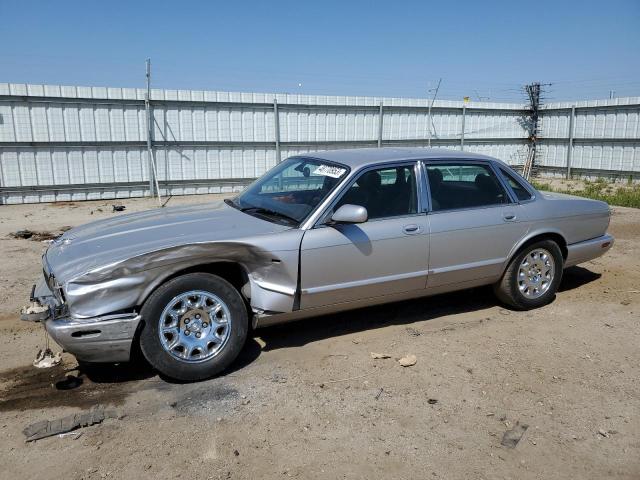 2000 Jaguar XJ Series XJ8