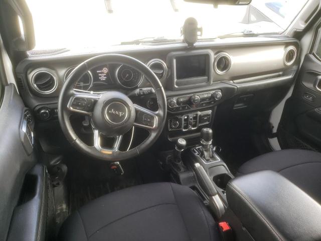 1C4HJXEG3JW223923 Jeep Wrangler Unlimited Sahara