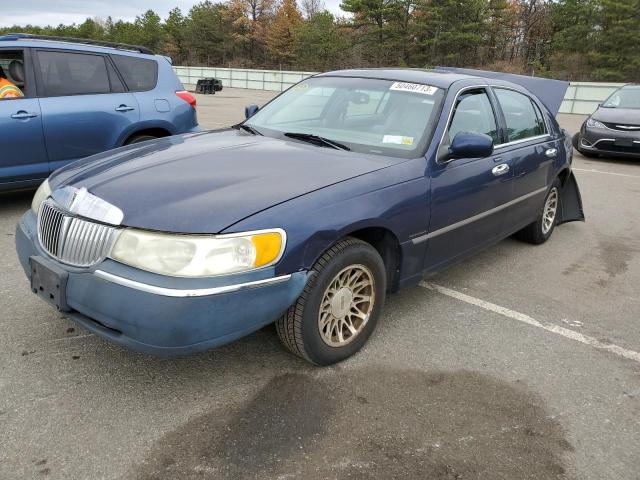 2002 Lincoln Town Car Signature