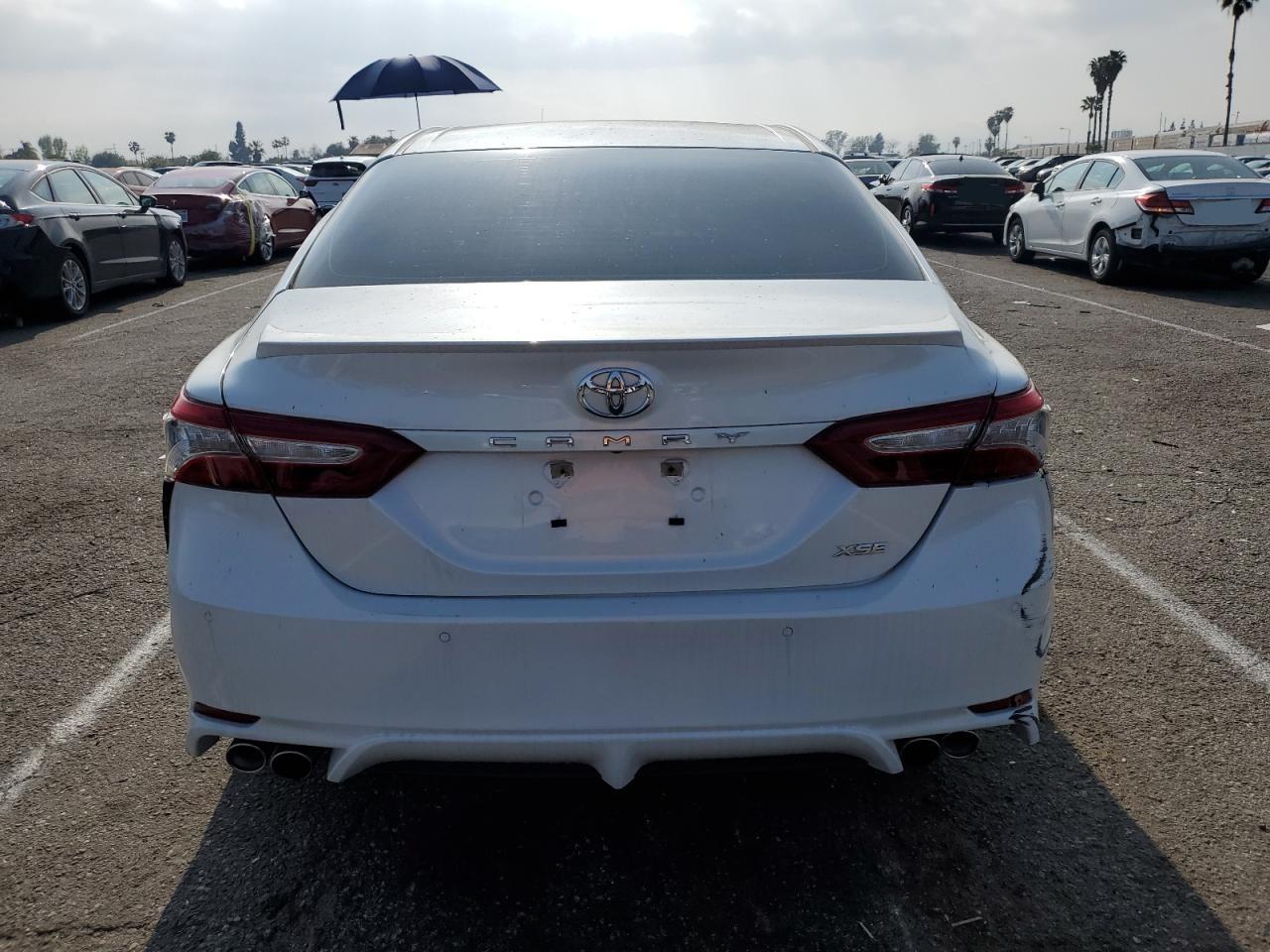 4T1B61HK5JU053088 2018 Toyota Camry Xse