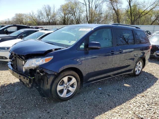 2019 Toyota Sienna LE