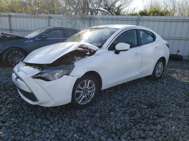 Salvage cars for sale from Copart Windsor, NJ: 2017 Toyota Yaris IA
