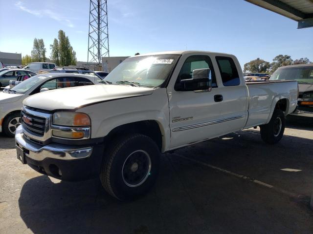 2005 GMC Sierra 2500HD 