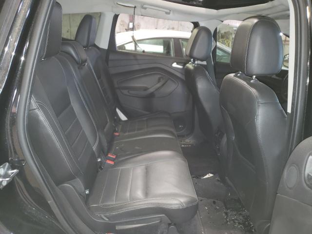 1FMCU0J99FUC63504 Ford Escape Titanium