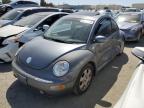 VOLKSWAGEN NEW BEETLE photo