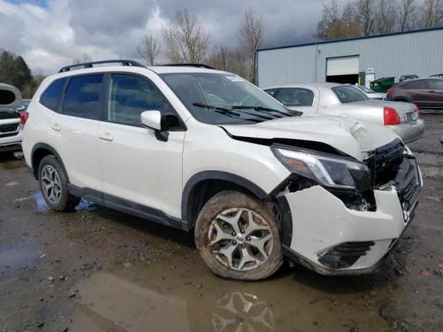 JF2SKADC5NH410963 Subaru Forester Premium