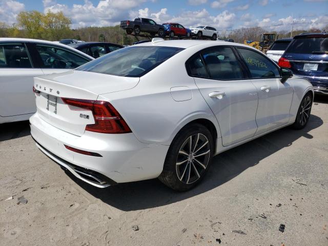 2022 VOLVO S60 B5 MOM - 7JRL12TZ4NG172595
