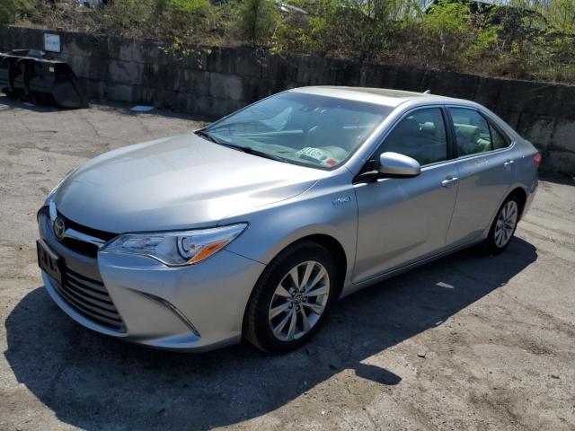 2017 Toyota Camry Hybrid 