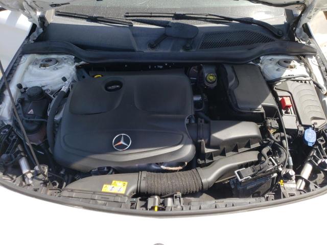 WDDSJ4EB8KN713571 Mercedes-Benz CLA 250
