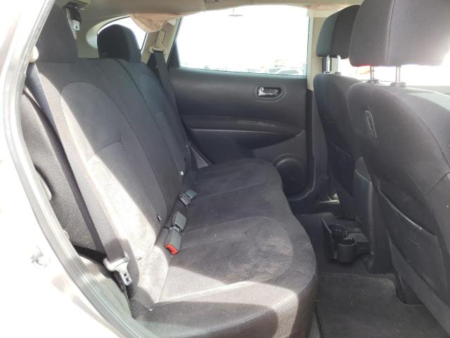 JN8AS5MT2FW672569 Nissan Rogue Select S