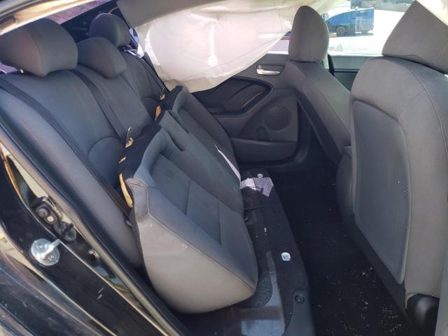 3KPFK4A71JE272945 KIA FORTE LX