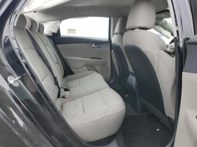 3KPF24AD2LE175004 KIA FORTE FE