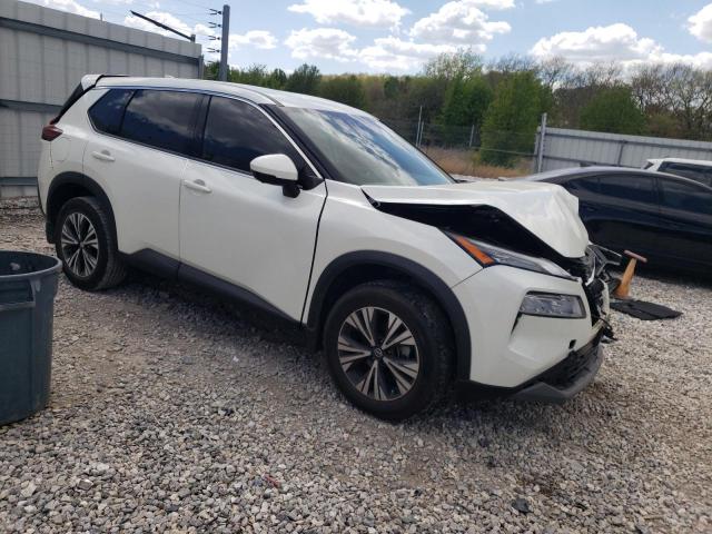5N1AT3BA0MC774140 Nissan ROGUE SV
