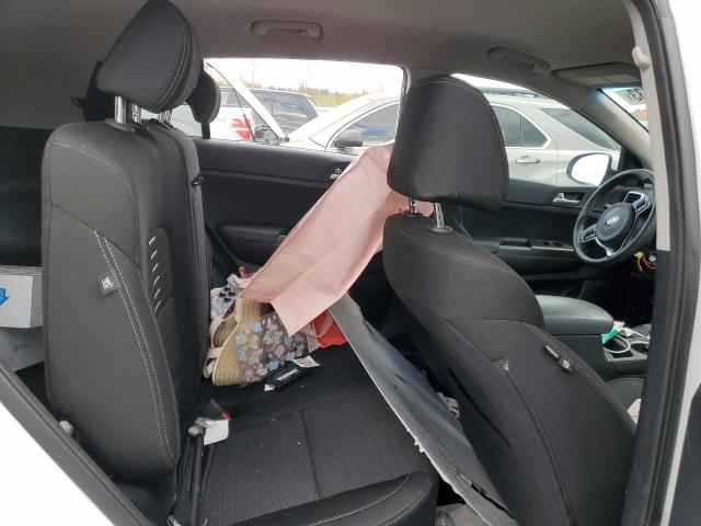 KNDPMCAC7J7349954 KIA Sportage Lx