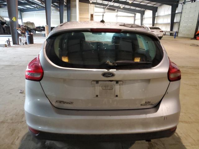 1FADP3K21FL282918 Ford FOCUS SE