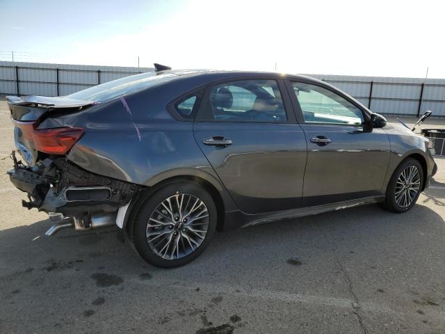 3KPF54AD8PE572441 KIA Forte Gt Line