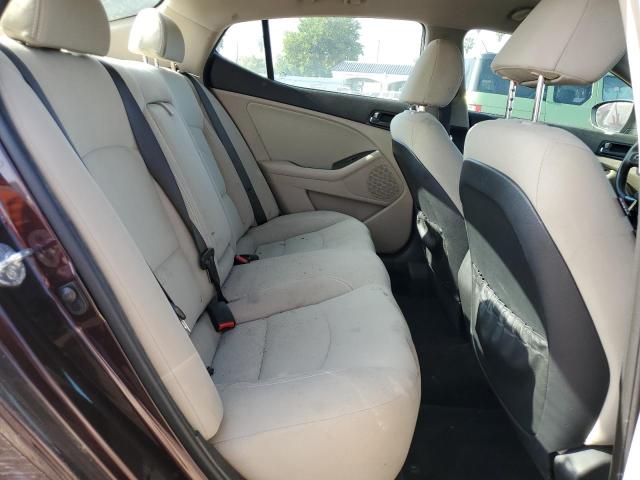 5XXGM4A79EG319425 KIA Optima Lx