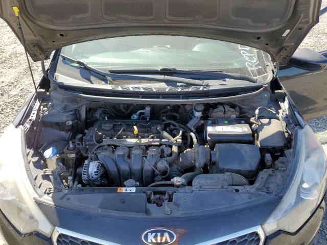 KNAFK4A69F5379068 KIA FORTE LX
