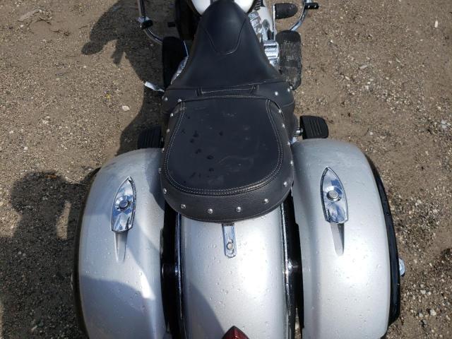 2016 INDIAN MOTORCYCLE CO. CHIEFTAIN - 56KTCAAA0G3337000
