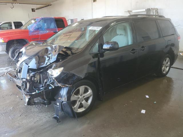 VIN 5TDKK3DC0ES430933 2014 TOYOTA SIENNA no.1